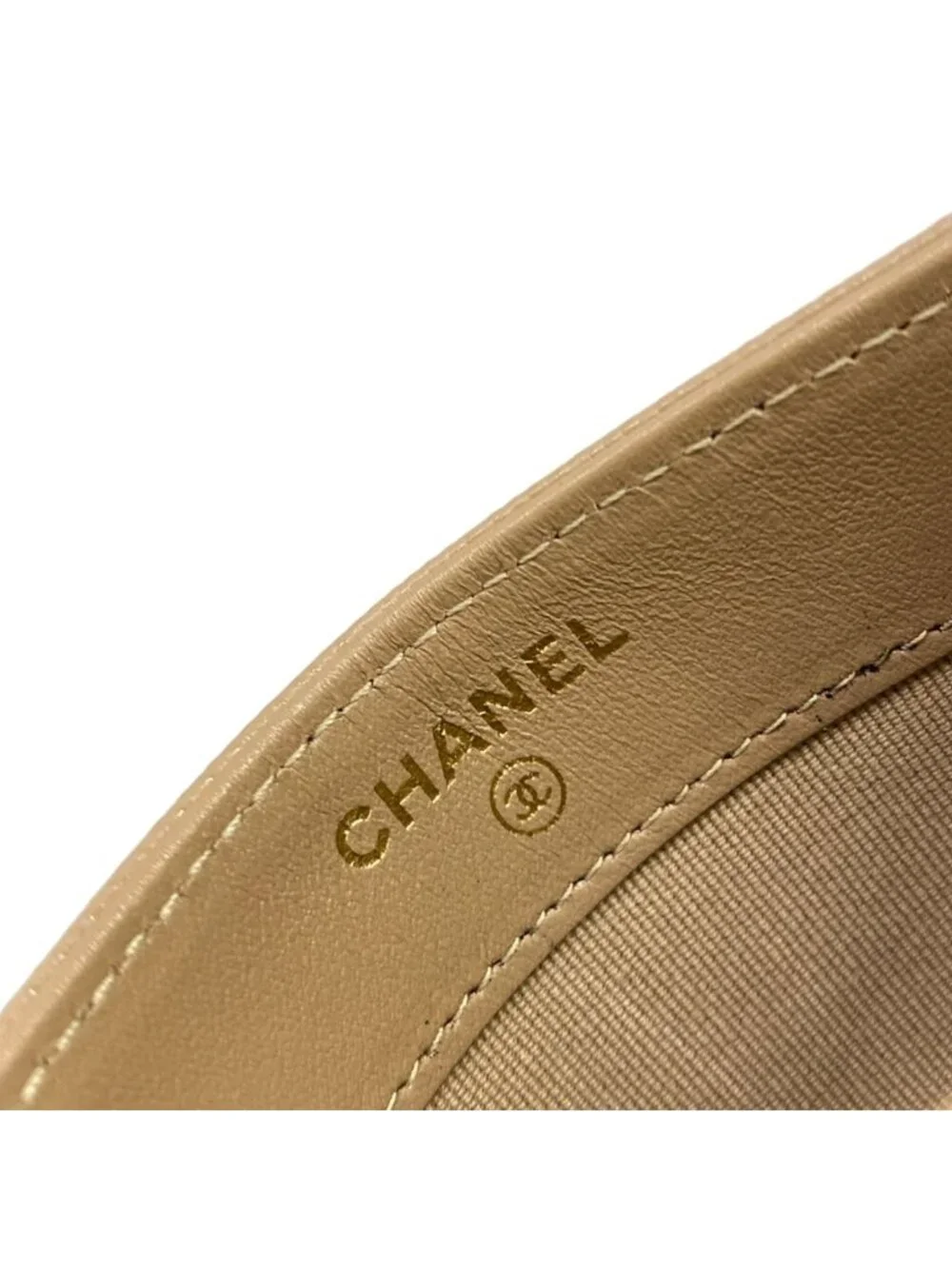 Chanel Card Case Quilted Beige Gold